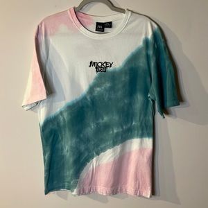 Medium Zara t shirt